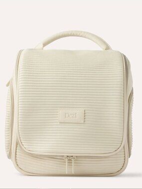 BNWT Dezi Skin Pack it all travel toiletry bag